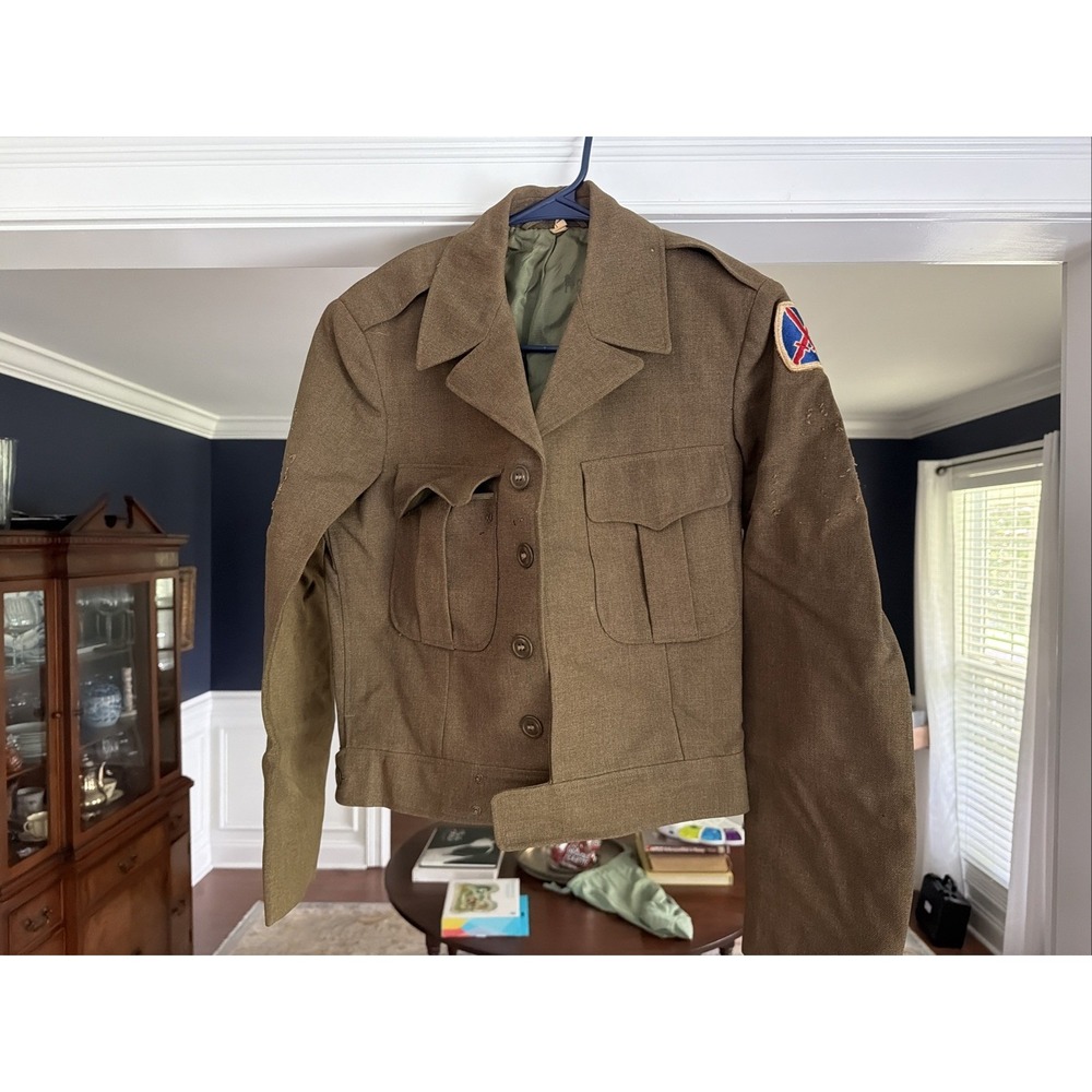 WWII US Army Original Wool Uniform Ike Jacket Olive Drab Shoulder Patch 34L